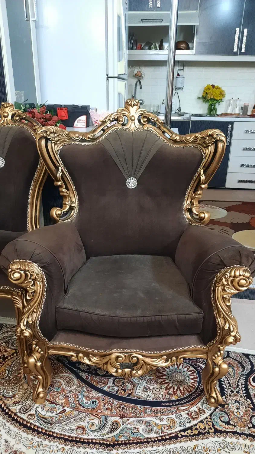 ست مبلمان ۹نفره استیل + میز + ۲عسلی + پارتیشن +فرش|مبلمان خانگی و میز عسلی|قم, ژاندارمها|دیوار