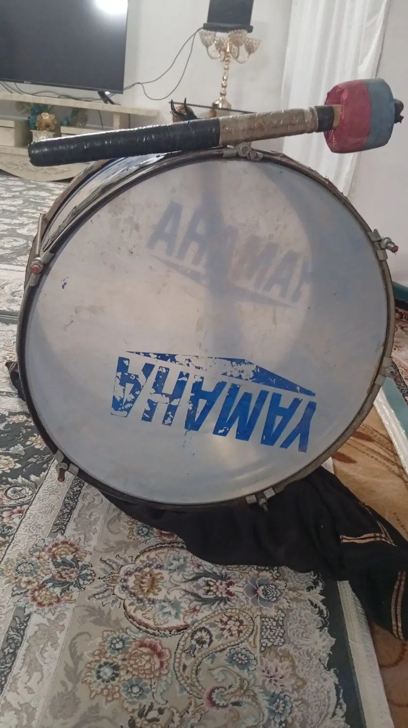 طبل|درام و پرکاشن|چهاردانگه (تهران), |دیوار