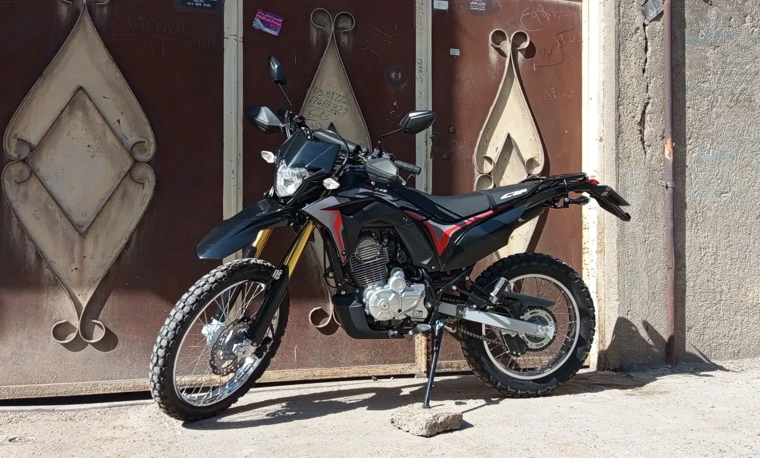 توسن 250cc|موتورسیکلت|سقز, |دیوار