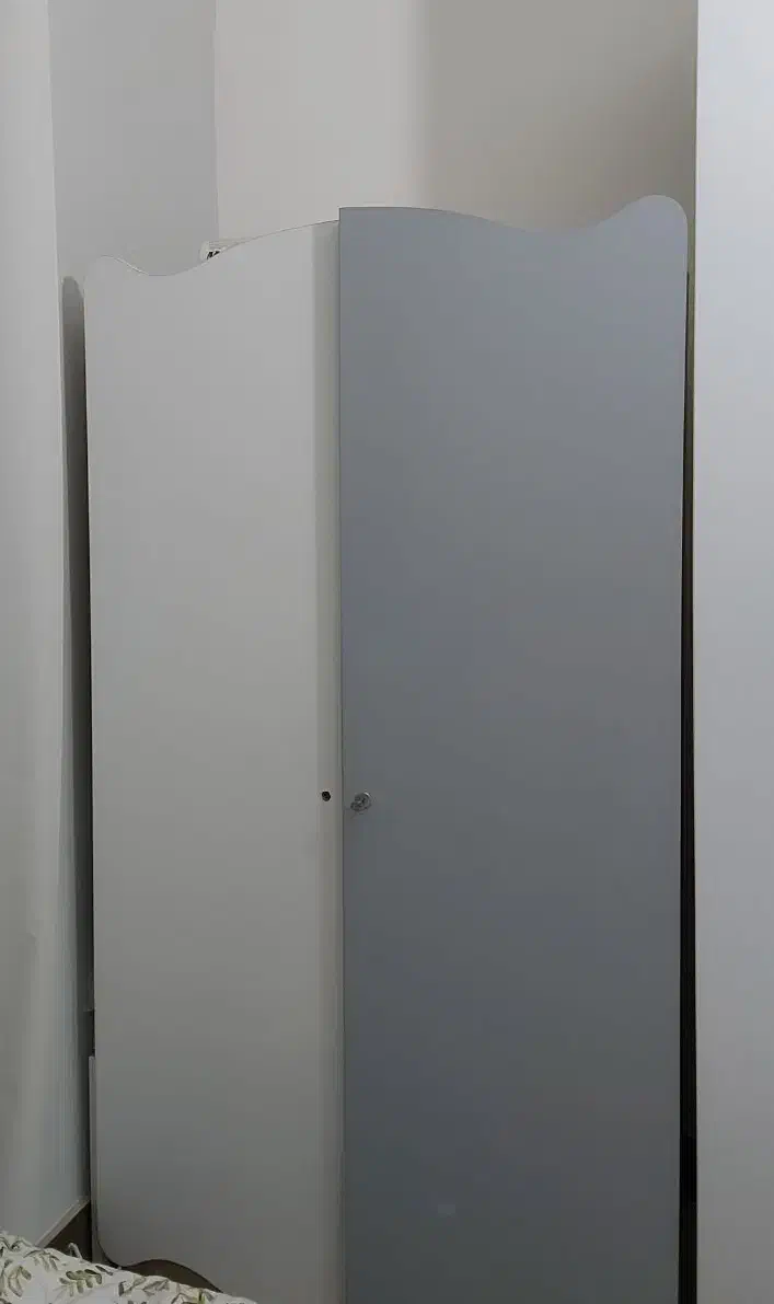 کمد|جاکفشی، کمد، دراور|کرمانشاه, |دیوار