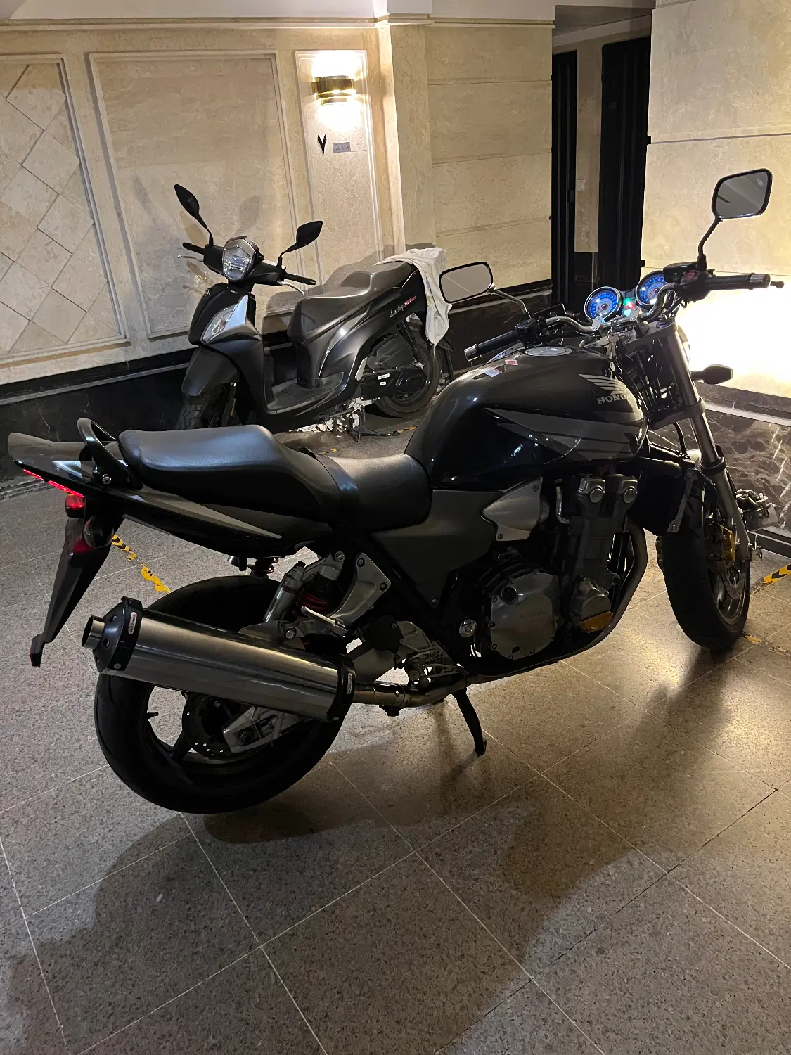 Cb1300|موتورسیکلت|تهران, صادقیه|دیوار