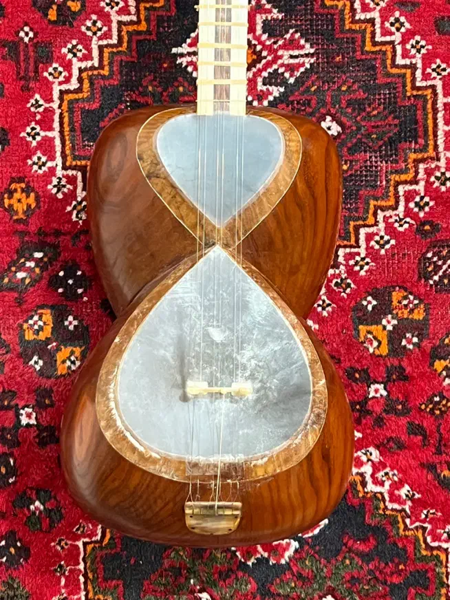 تار حنیفه|سازهای سنتی|تهران, پاسداران|دیوار