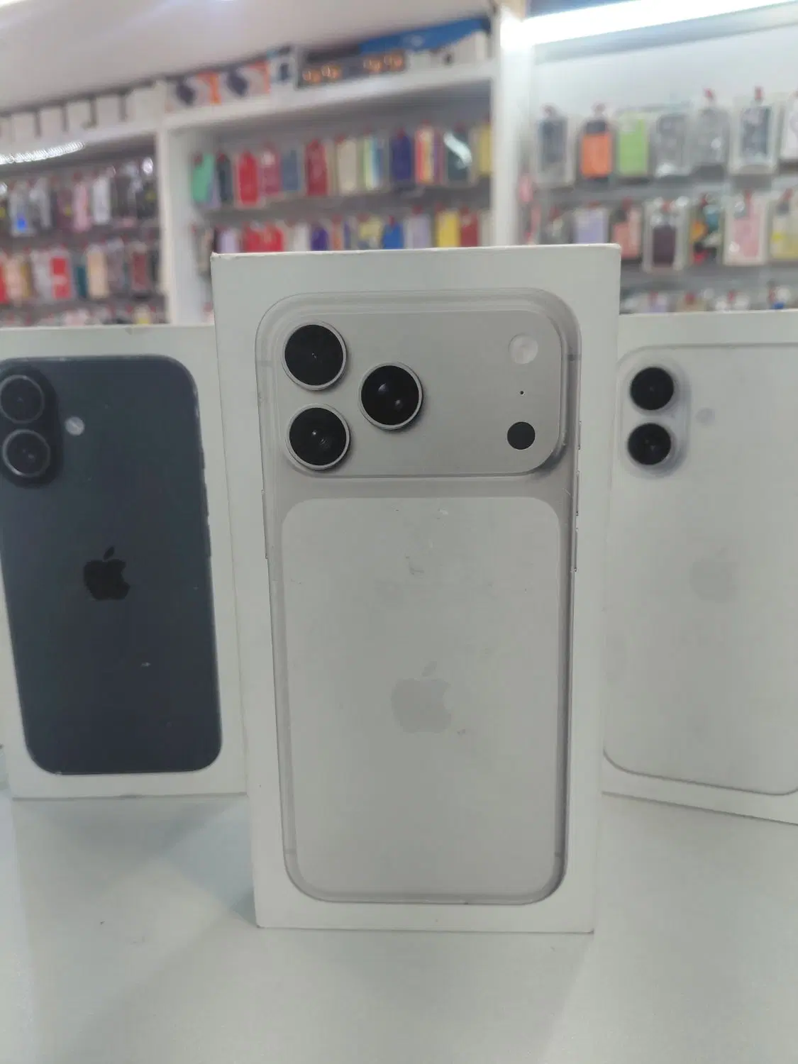 17 pro max|موبایل|اصفهان, جلفا|دیوار
