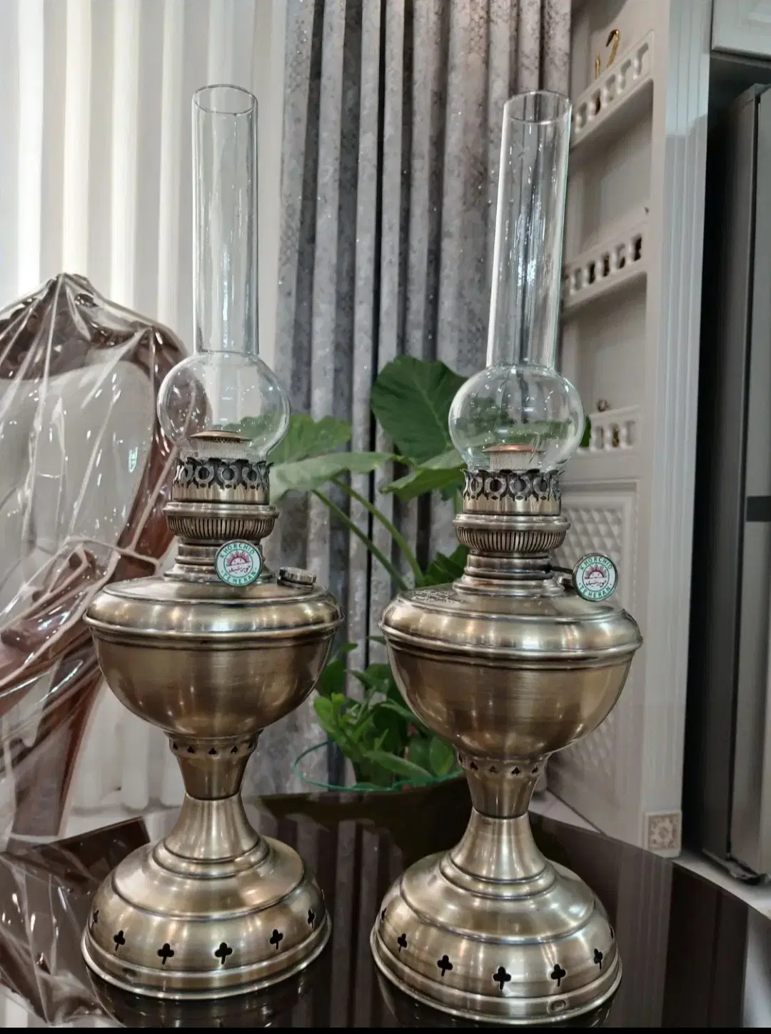 لمپا|کلکسیون اشیاء عتیقه|گرگان, |دیوار
