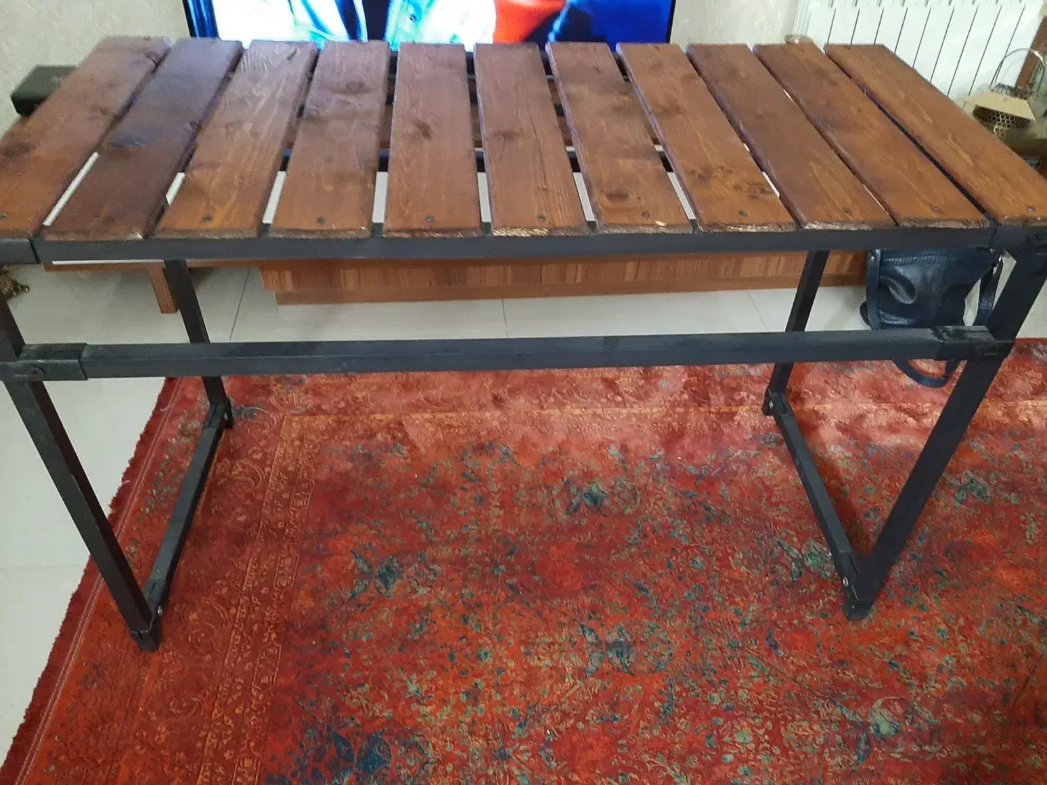 ۳ عدد میز|کتابخانه، شلف، قفسه‌های دیواری|فردیس, ثابتی|دیوار