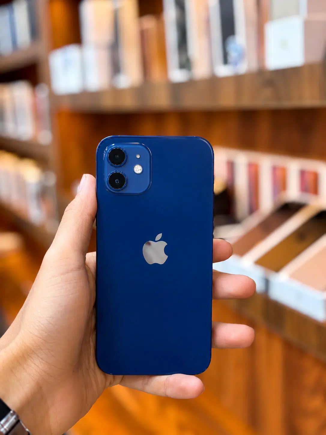 IPhone 12|موبایل|تهران, شیخ هادی|دیوار