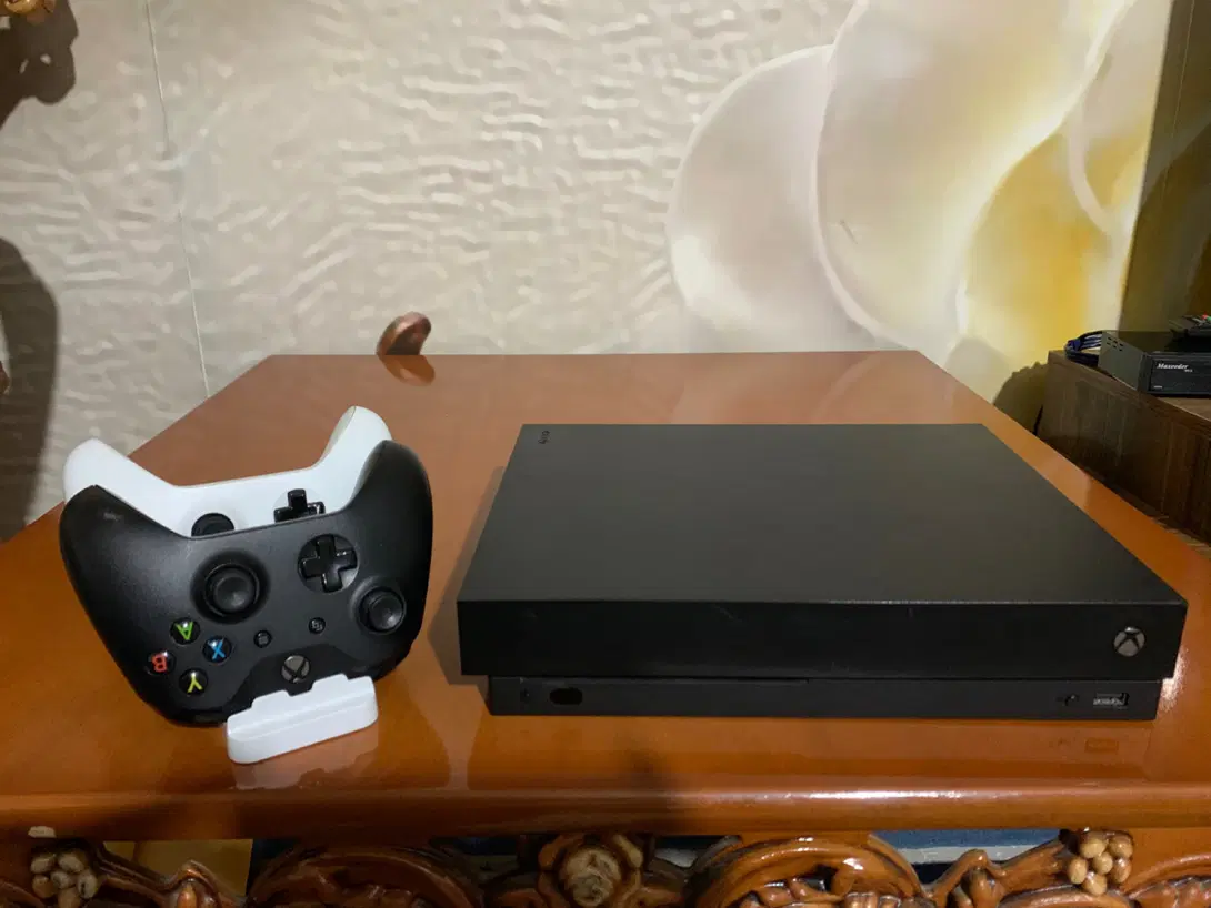 Xbox One X|کنسول، بازی ویدئویی و آنلاین|الشتر, |دیوار
