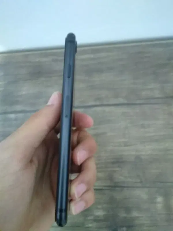 Iphone 7 32G|موبایل|بردسیر, |دیوار