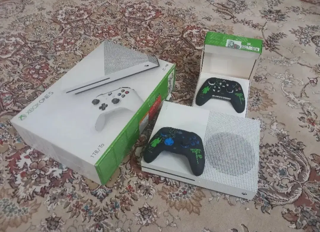 x box one s|کنسول، بازی ویدئویی و آنلاین|کاشان, مشکات|دیوار