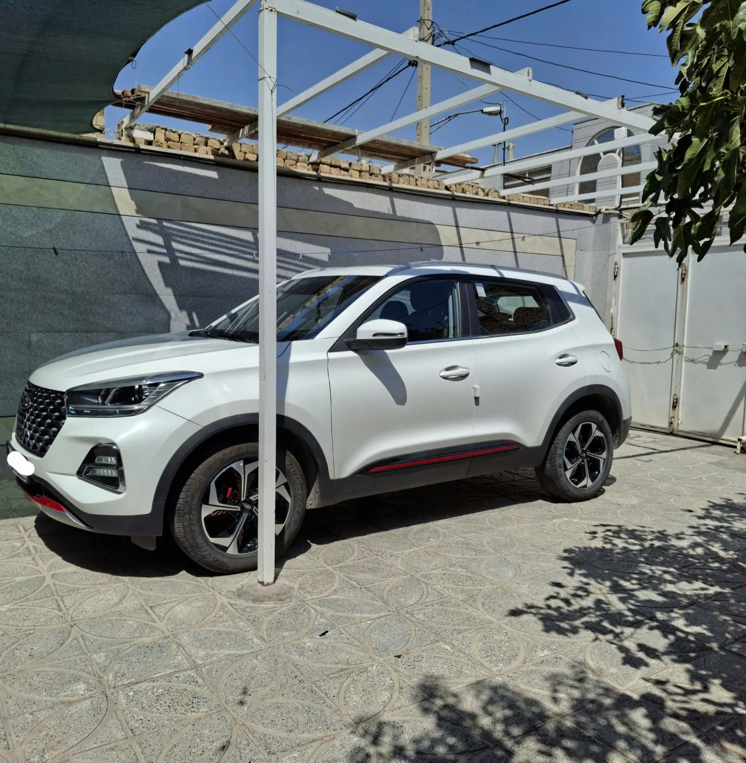 X55 pro|خودرو سواری و وانت|فولادشهر, B4|دیوار