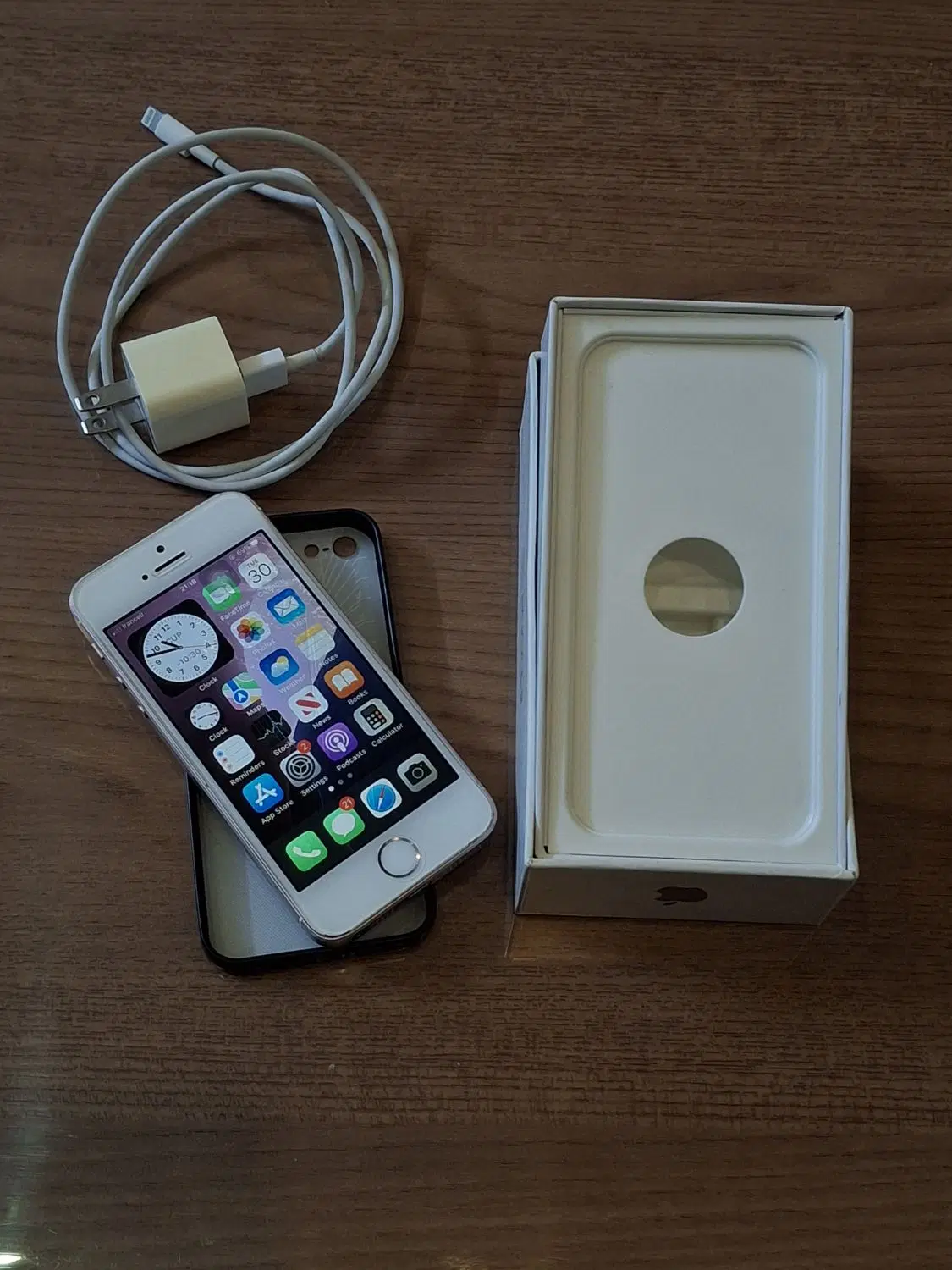 iphone SE 2016|موبایل|بجنورد, |دیوار