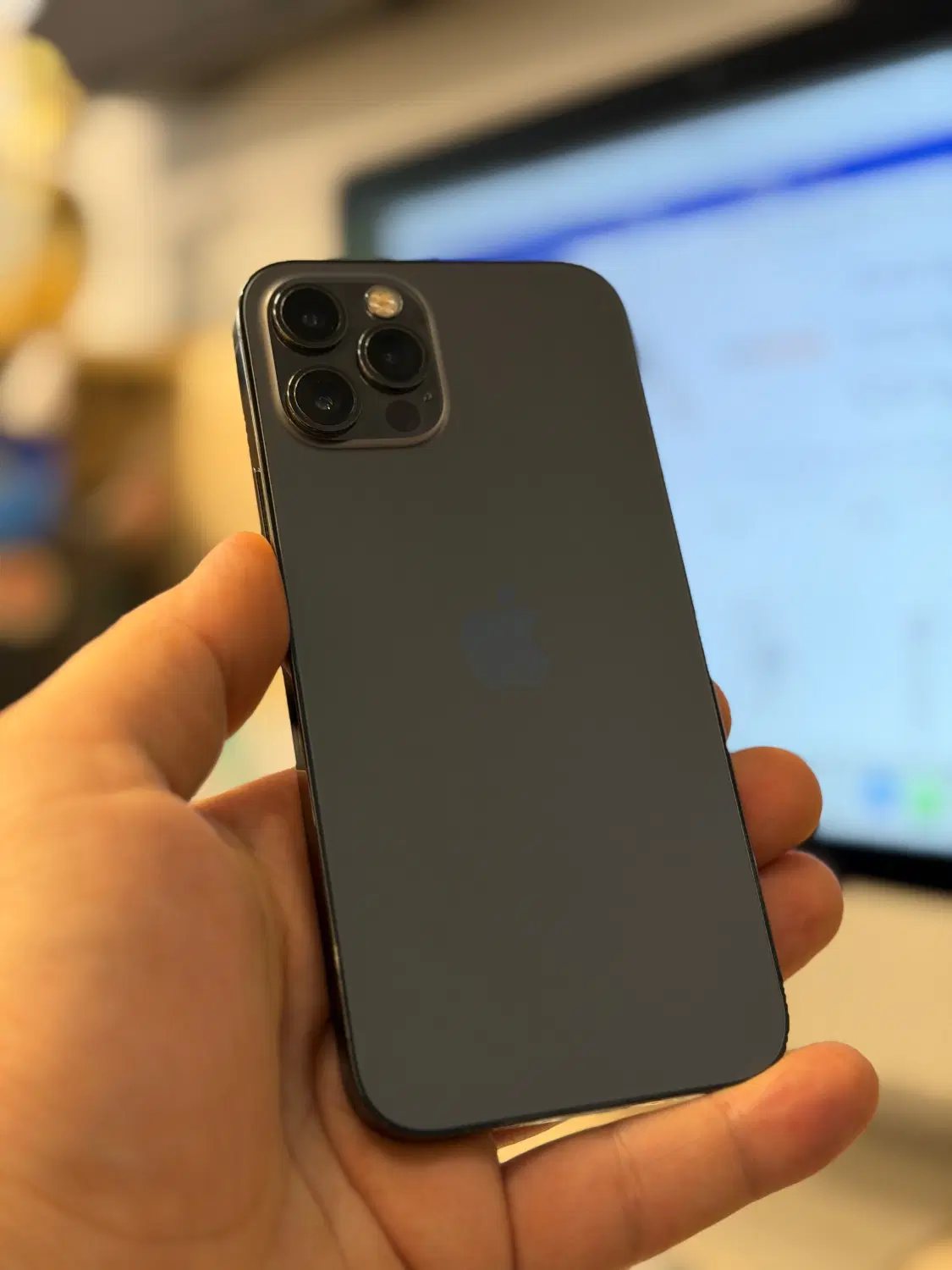 iPhone 12 Pro zaa 256gig battery 84|موبایل|بابل, |دیوار