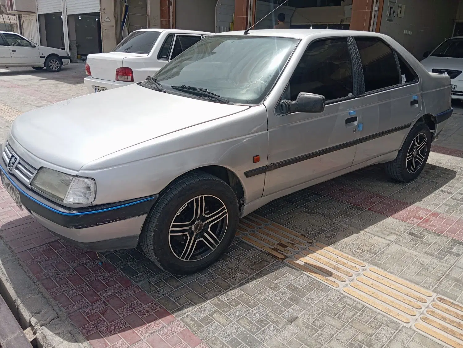 پژو405|خودرو سواری و وانت|برازجان, |دیوار