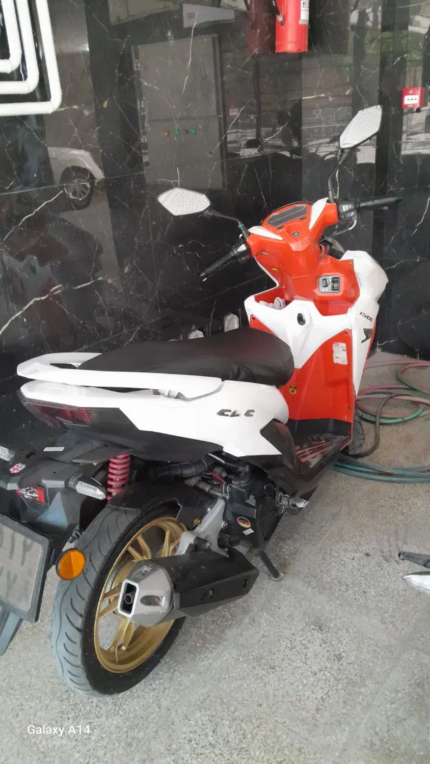 کلیک 150 cc|موتورسیکلت|همدان, |دیوار