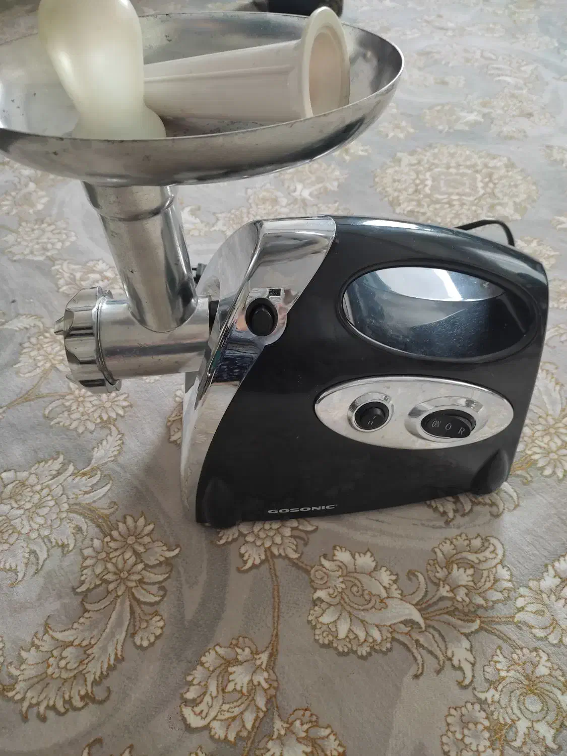 چرخ گوشت|سایر لوازم برقی|هشتگرد, شهرک ولیعصر (مصلی)|دیوار