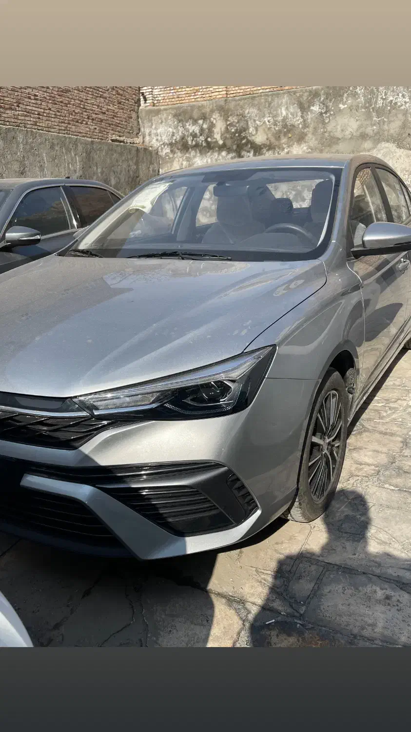 MG 5 2025 فیس خلیج|خودرو سواری و وانت|ماکو, |دیوار