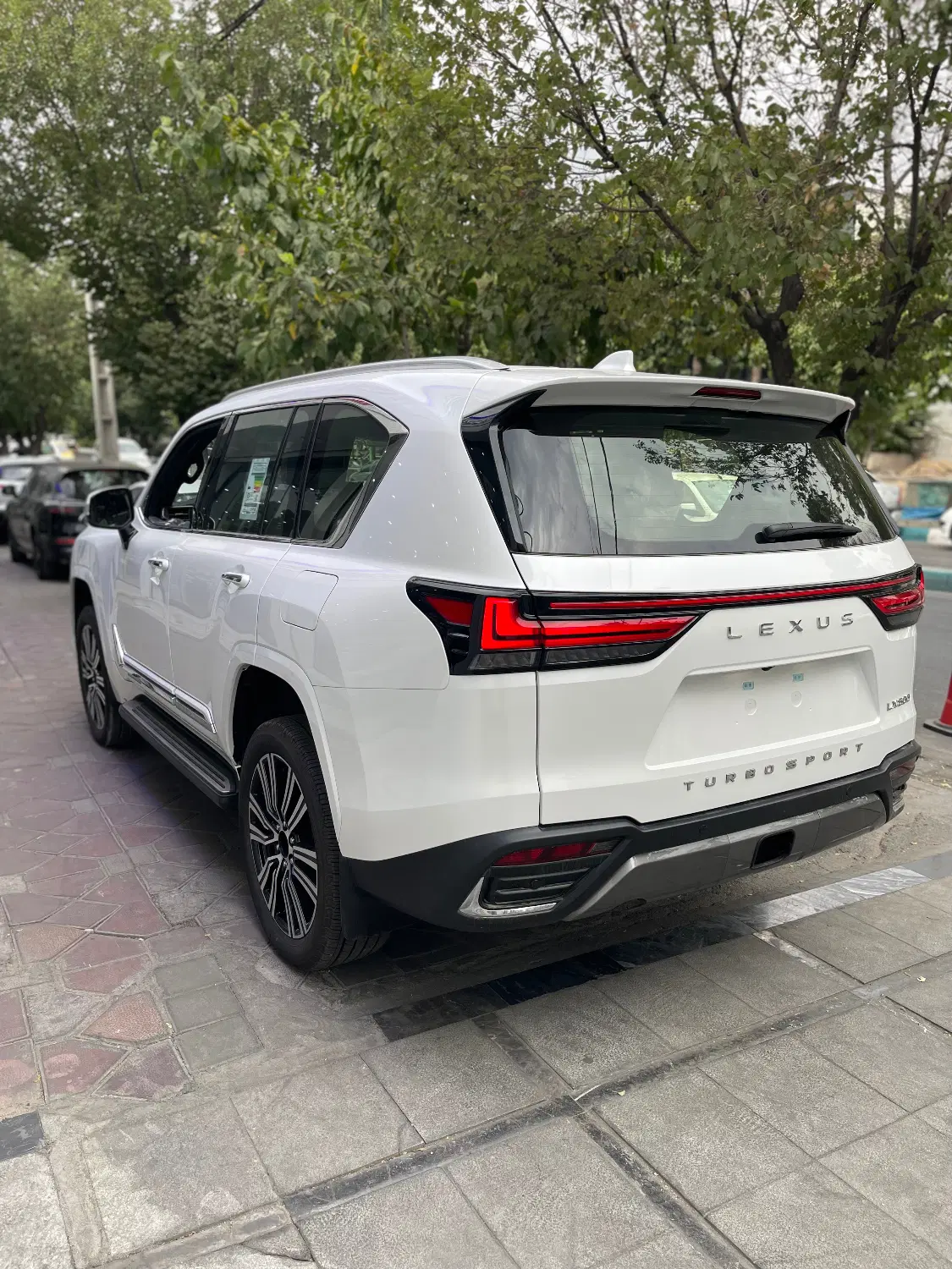 Lx 600 مدل ۲۰۲۶|خودرو سواری و وانت|تهران, حکمت|دیوار