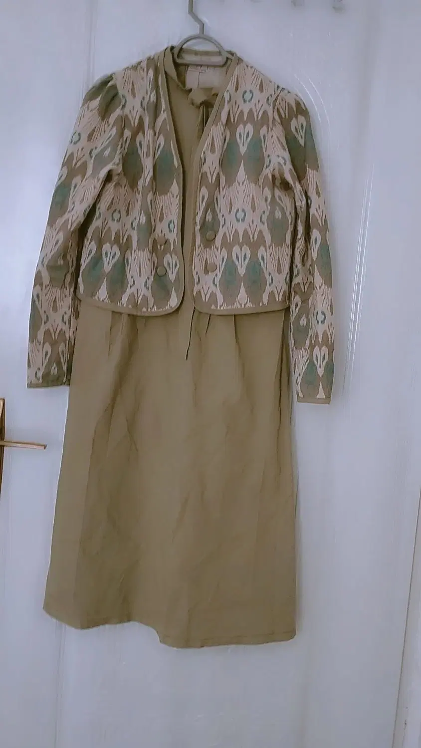 لباس|لباس|زاهدان, |دیوار