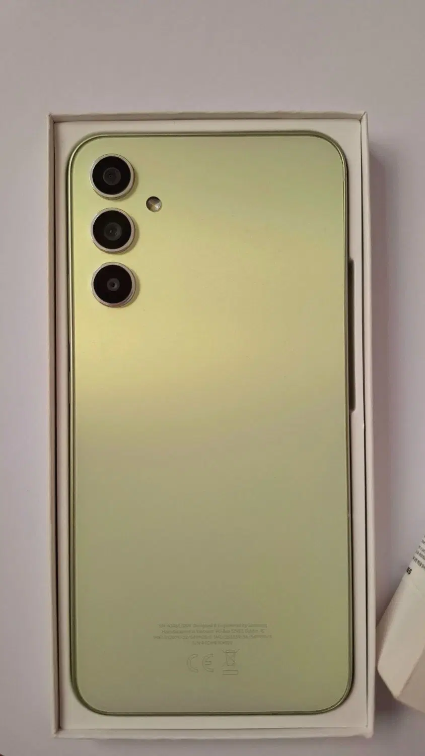 Samsung Galaxy A34|موبایل|میانه, |دیوار