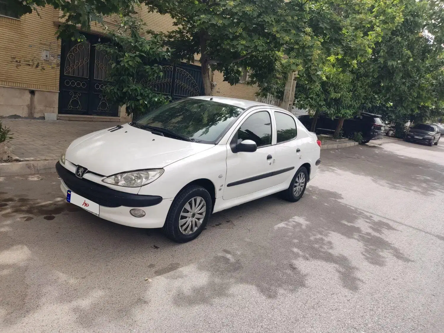 206sd v8|خودرو سواری و وانت|شیراز, مبعث|دیوار