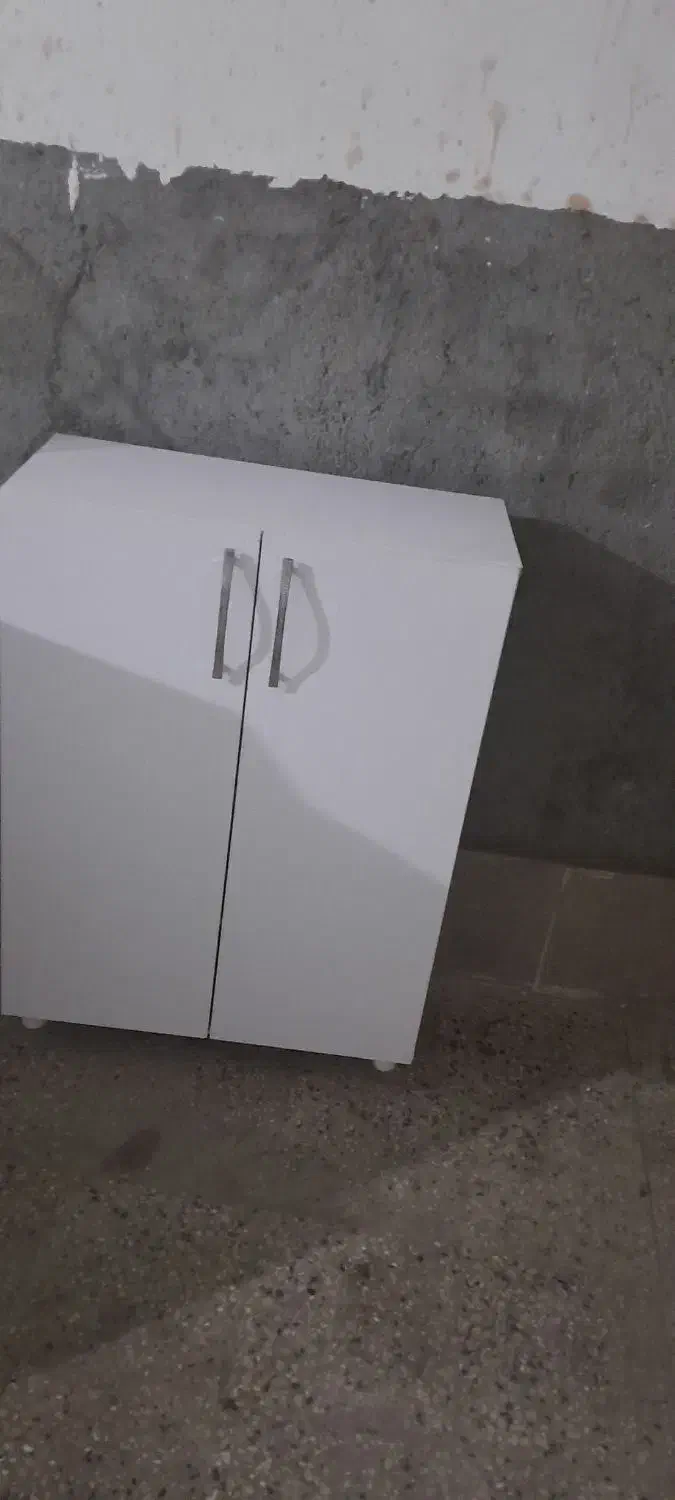 جاکفشی|جاکفشی، کمد، دراور|بروجرد, |دیوار