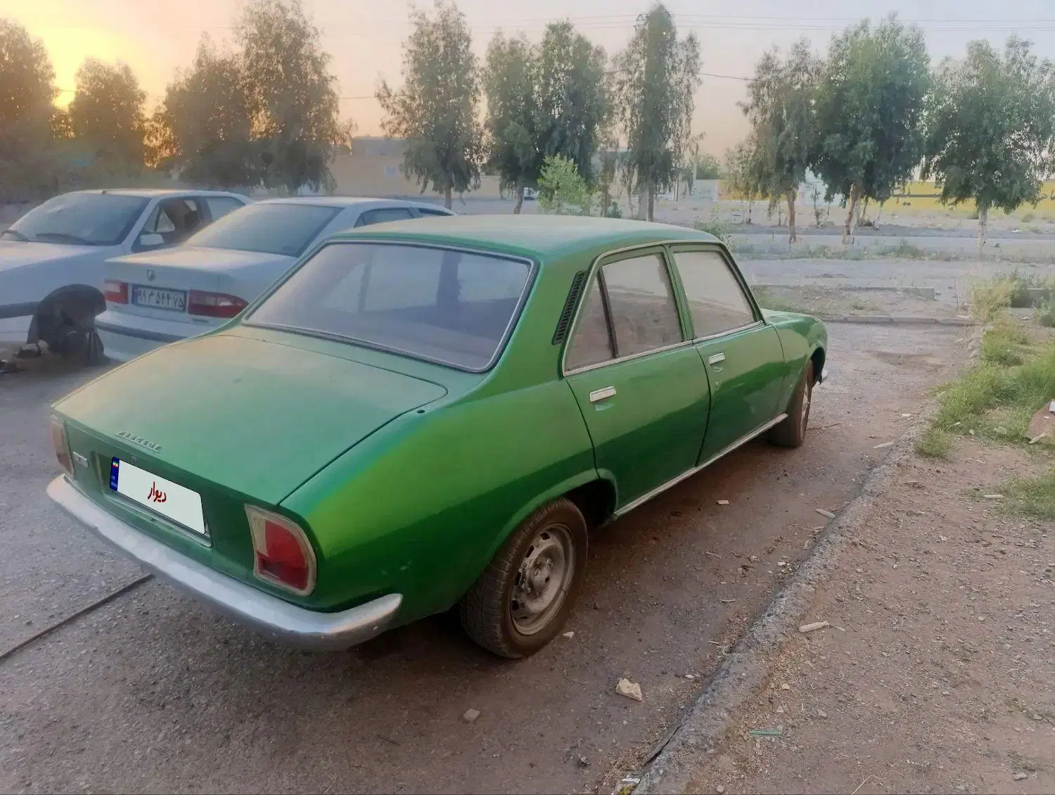 پژو 504|خودرو کلاسیک|سیرجان, |دیوار
