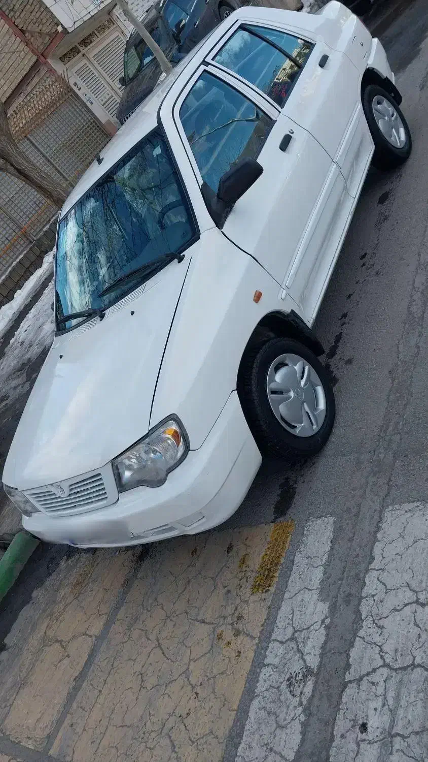 ۱۳۲ مدل ۹۶|خودرو سواری و وانت|شاندیز, |دیوار