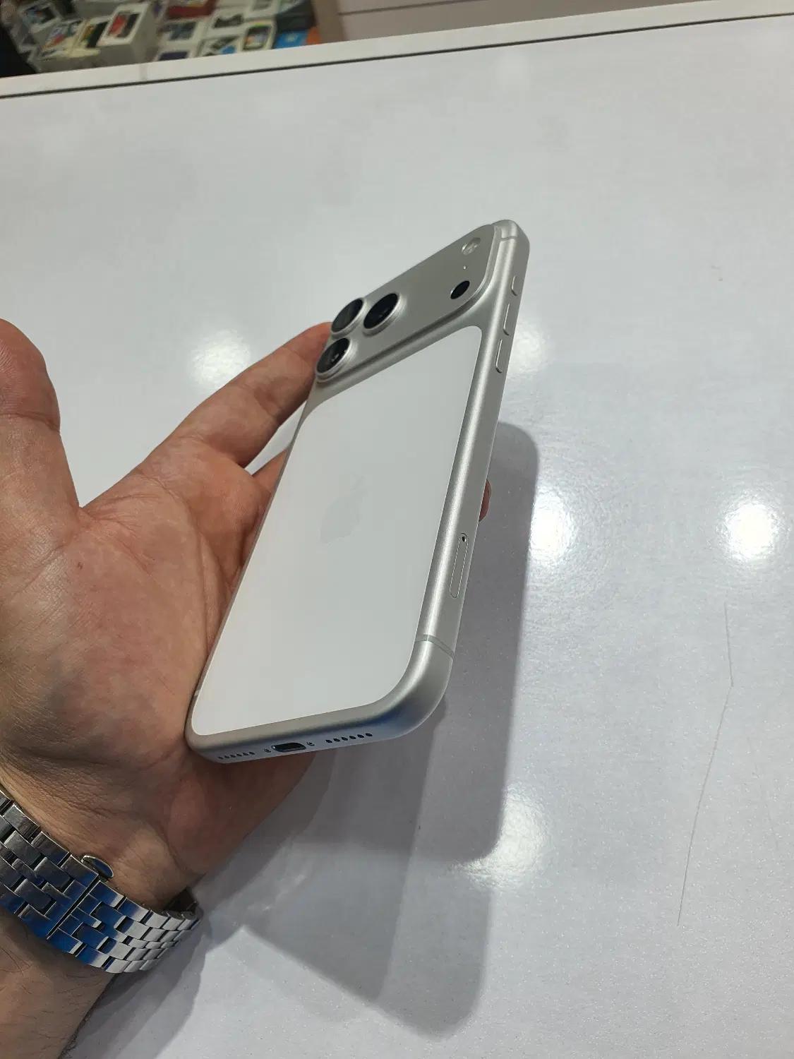 17 Pro max|موبایل|دماوند, گیلاوند|دیوار