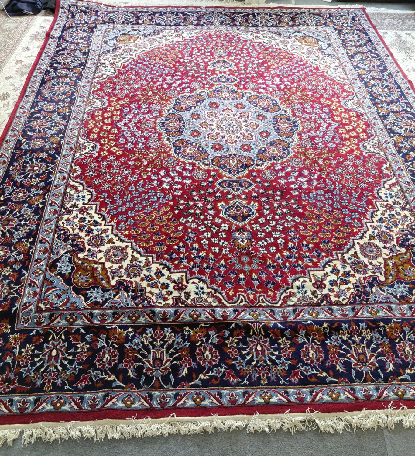 فرش ۱۲ متری|فرش|تنکابن, |دیوار