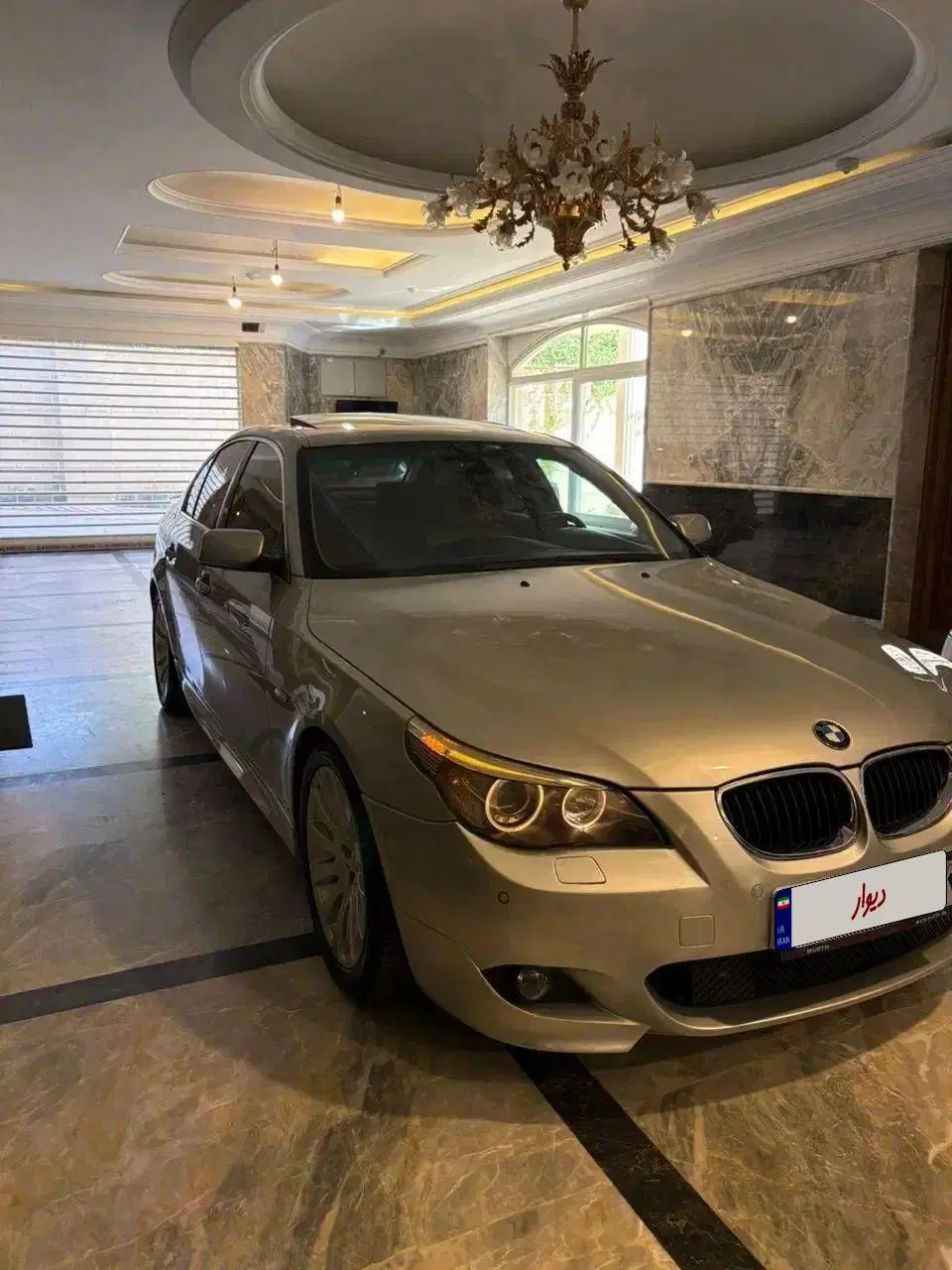 BMW 520i|خودرو سواری و وانت|تهران, کامرانیه|دیوار