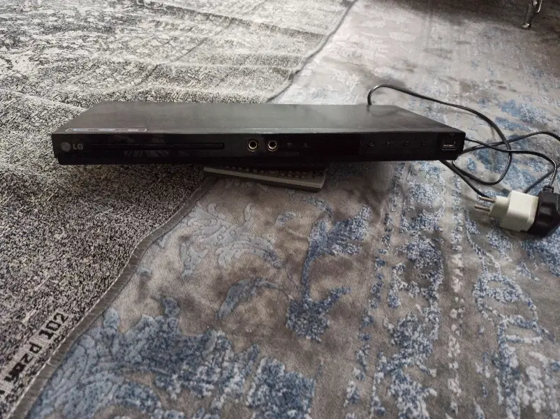 DVD LG  usb|پخش‌کننده DVD و ویدیو|پرند, فاز ۶|دیوار