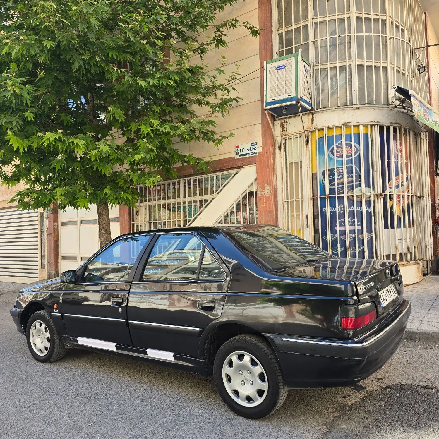 پارس|خودرو سواری و وانت|همدان, |دیوار