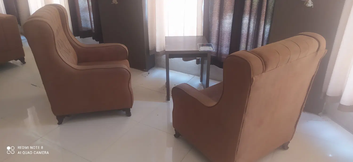 مبل|دفتر کار|دوگنبدان, |دیوار