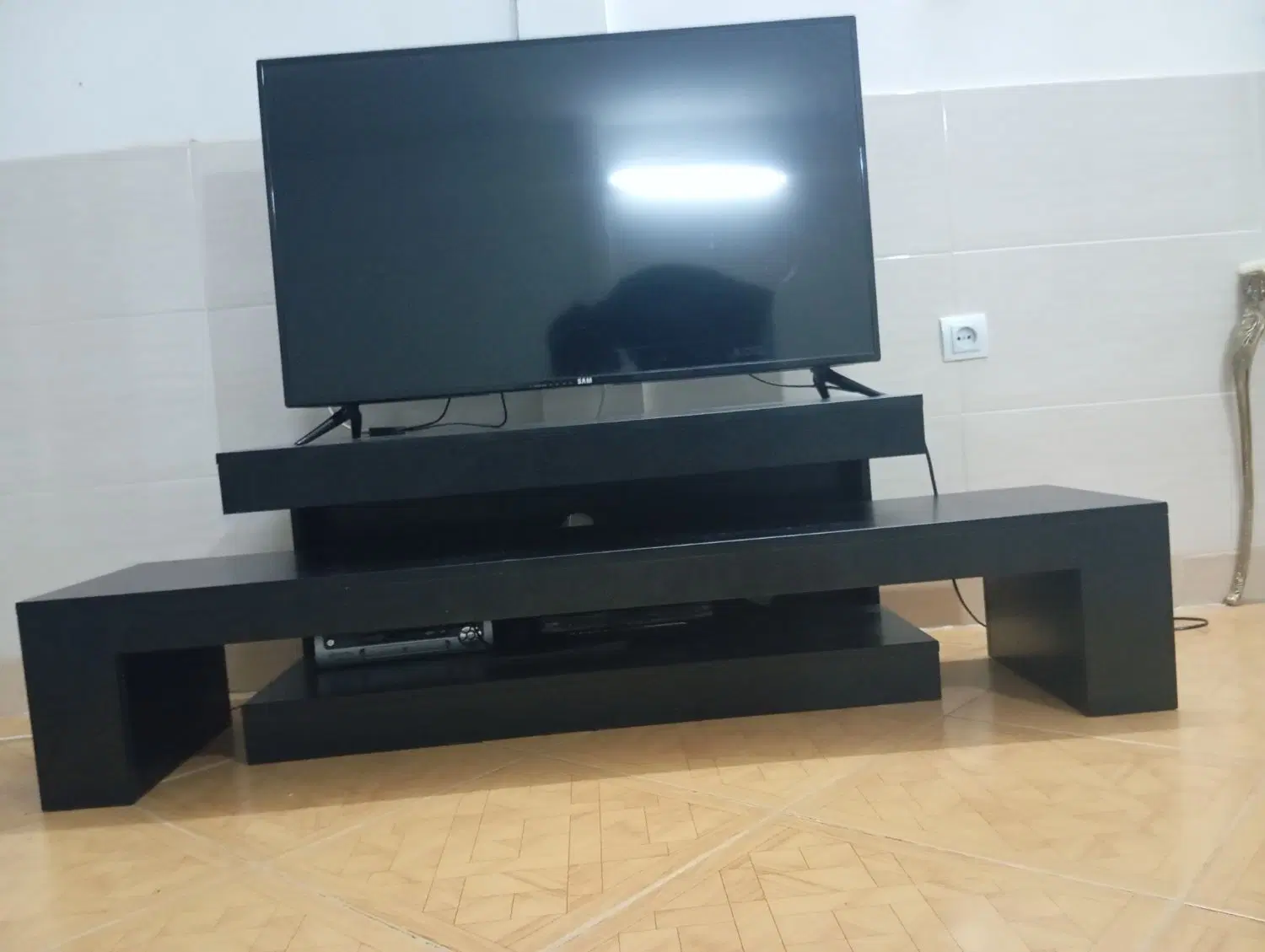 میز tv|میز تلویزیون|محمدشهر, کوی بهار|دیوار