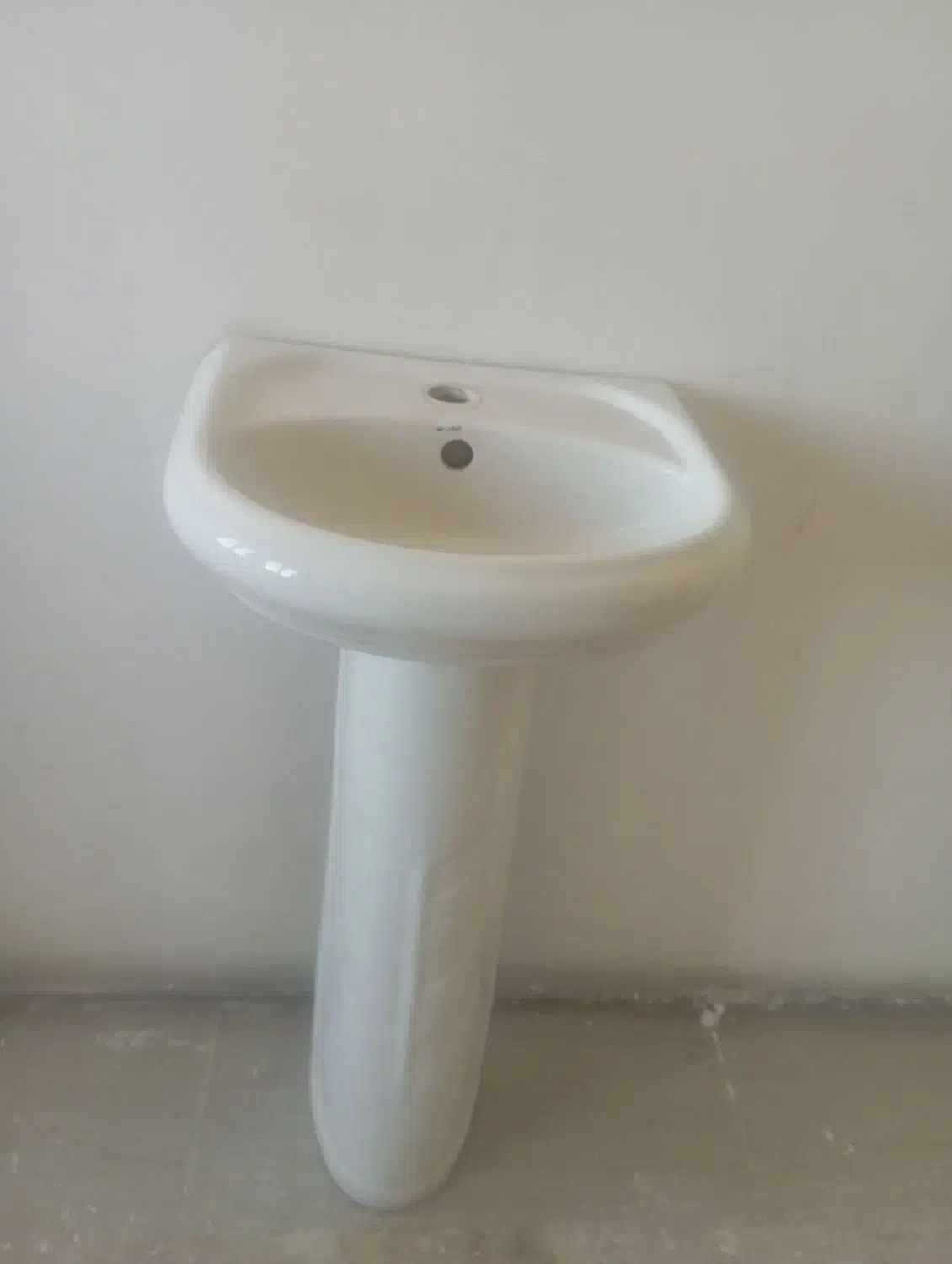 روشویی|لوازم سرویس بهداشتی|خوی, |دیوار