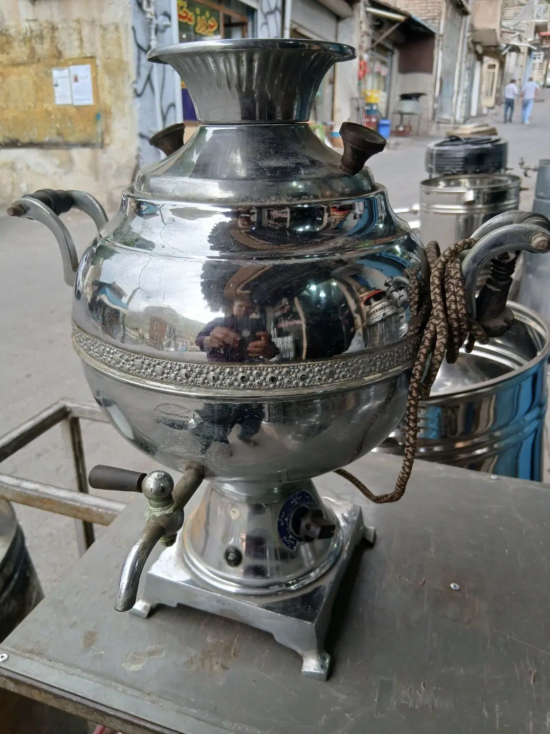 سماور|سماور، چای‌ساز، قهوه‌ساز|ماکو, |دیوار