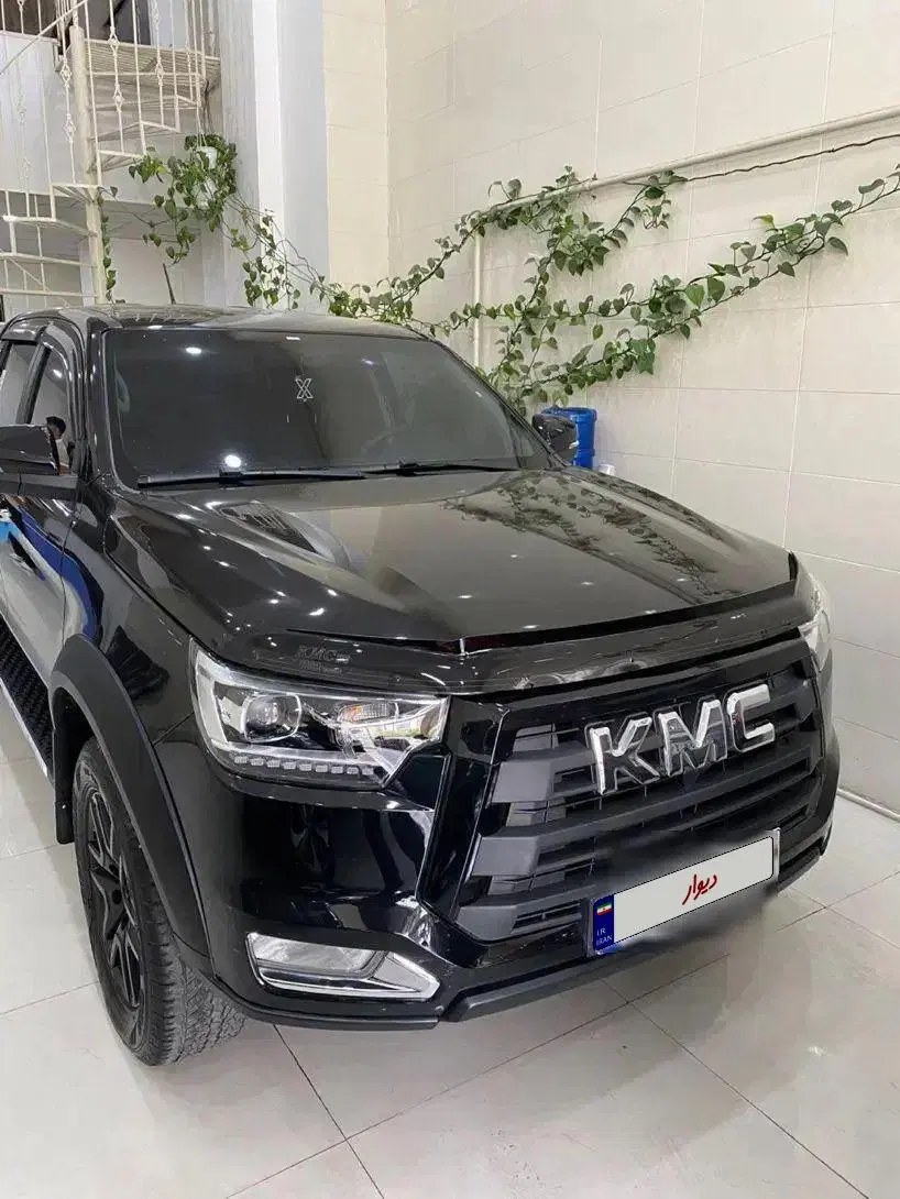 Kmc t8|خودرو سواری و وانت|شیراز, ترمینال باربری|دیوار