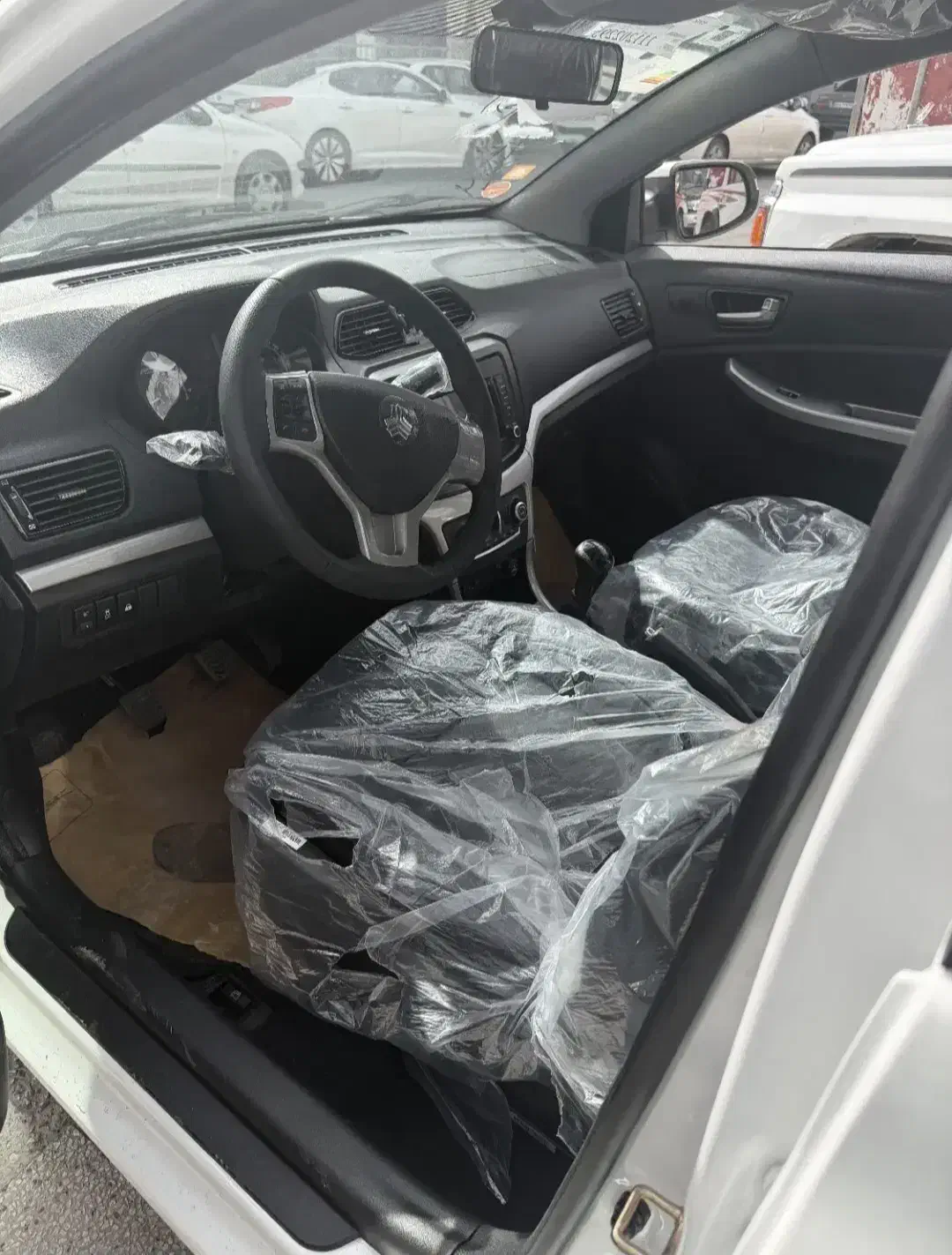 شاهین جی ساندروف۴۰۴|خودرو سواری و وانت|داراب, |دیوار