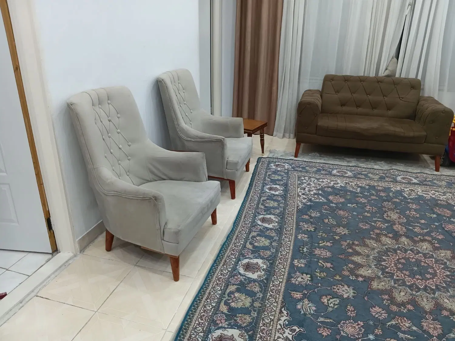 مبل راحتی|مبلمان خانگی و میز عسلی|اسلام‌شهر, شهرک قائمیه|دیوار