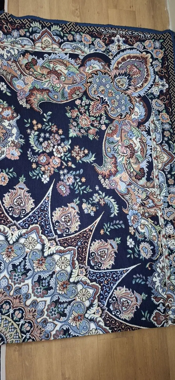 روفرشی|روفرشی|مهاباد (آذربایجان غربی), |دیوار