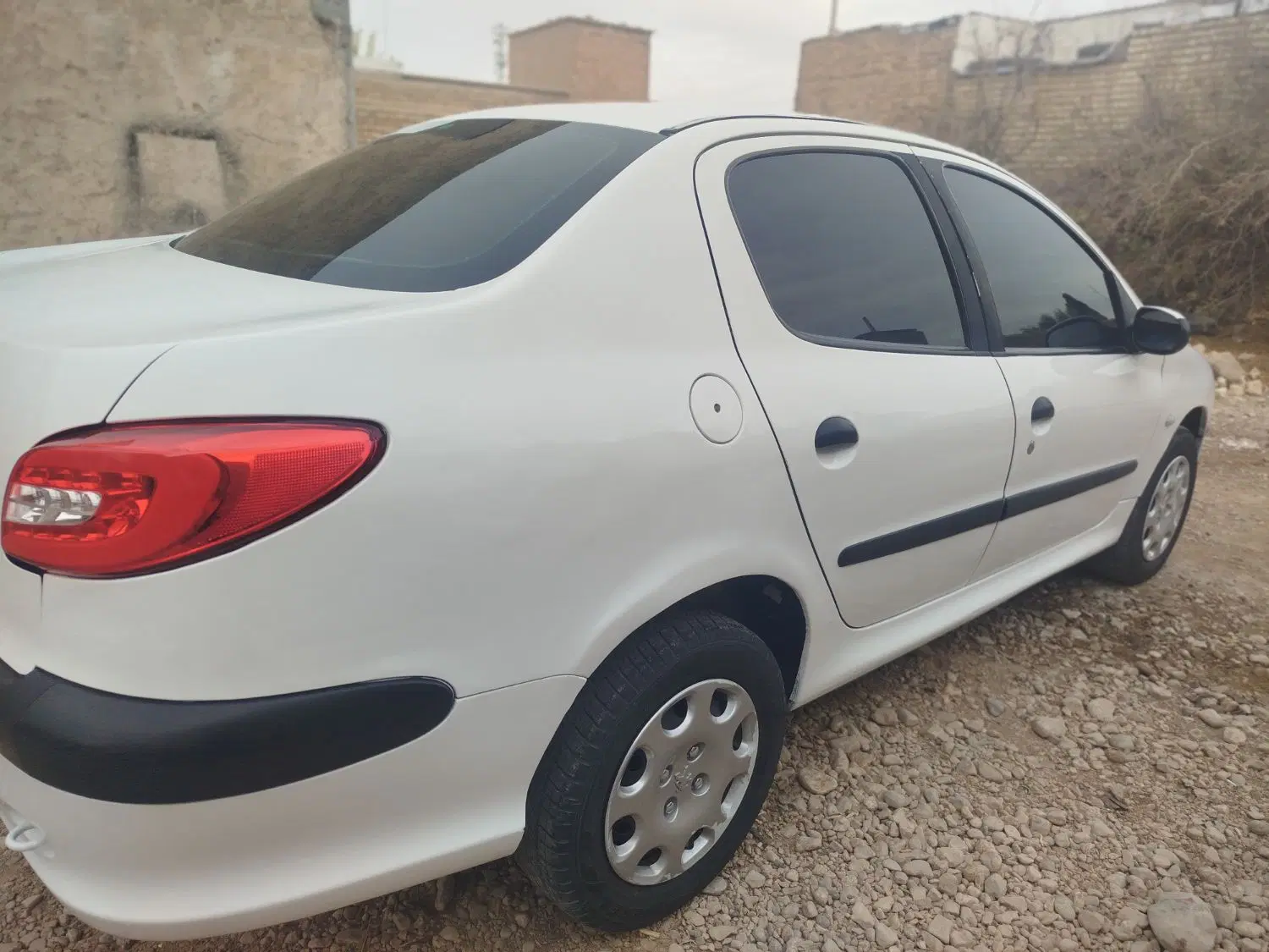 206 sd|خودرو سواری و وانت|شیراز, نیستان|دیوار