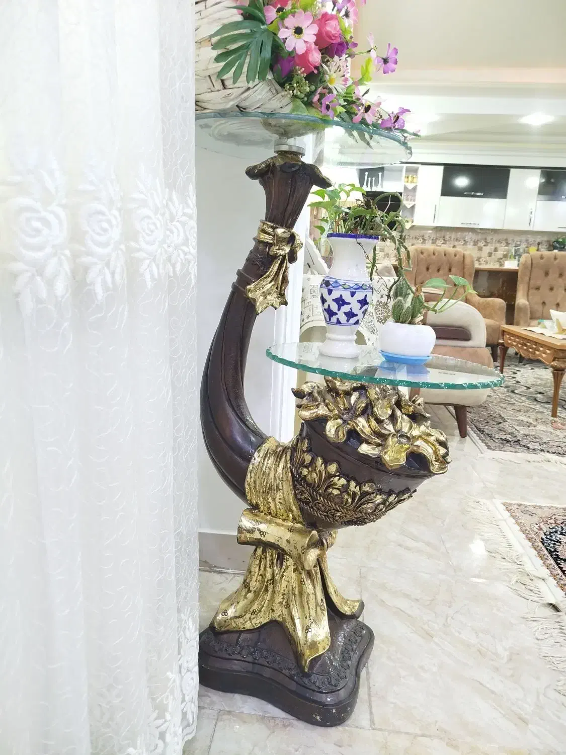 میز تلفن|میز تلفن|رشت, کوی جام جم|دیوار