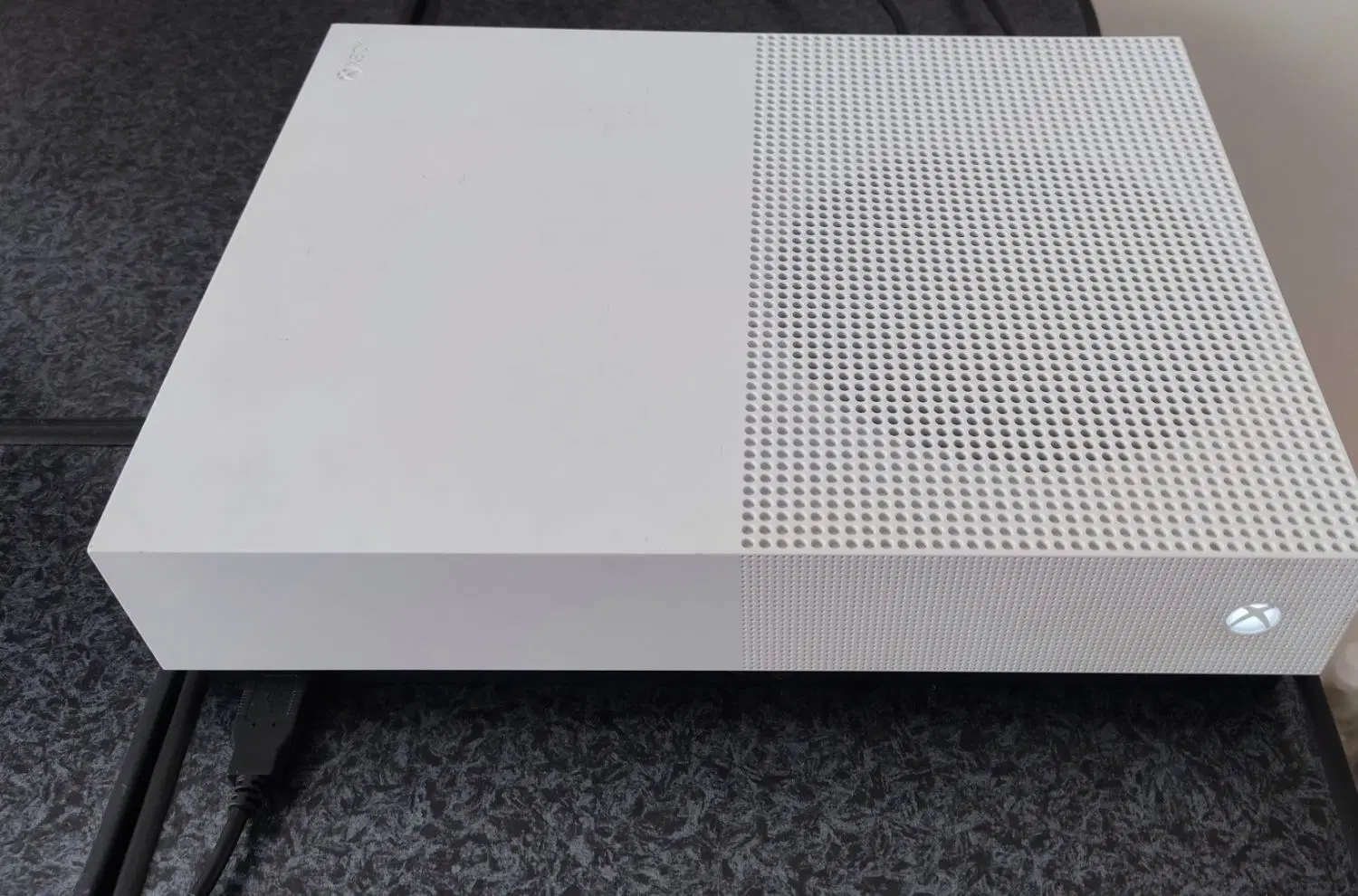 xbox one s 1tb|کنسول، بازی ویدئویی و آنلاین|همدان, |دیوار