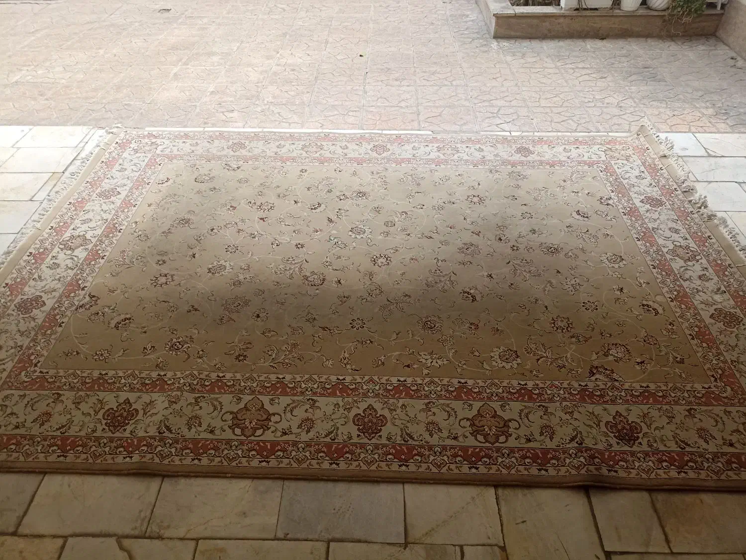 فرش|فرش|تهران, مختاری|دیوار