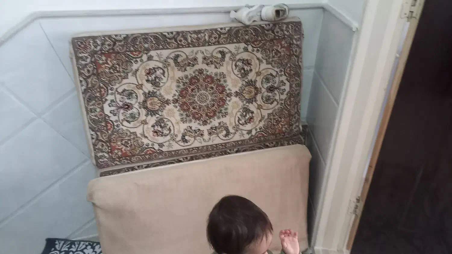 پشتی|پشتی|قم, قلعه کامکار|دیوار