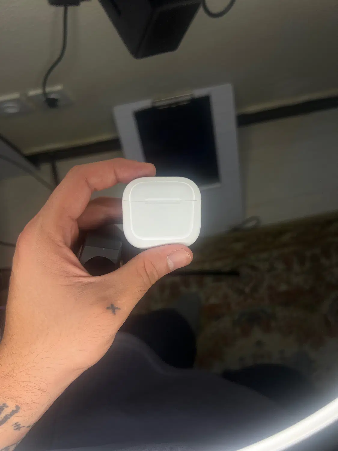 Air pod 4 orginal|لوازم جانبی موبایل و تبلت|کیش, |دیوار