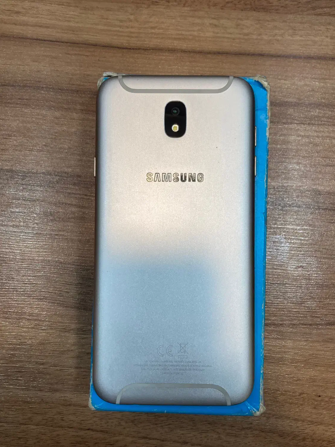 J7 pro|موبایل|رشت, یخسازی|دیوار