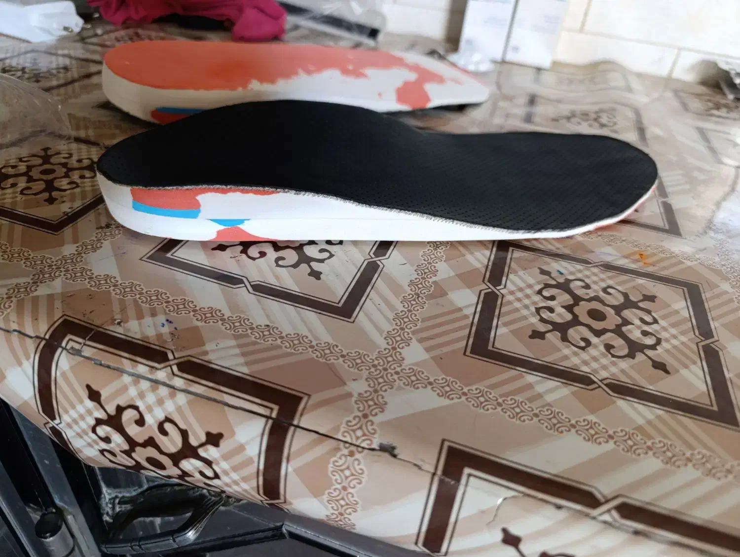 کفی طبی|کیف، کفش، کمربند|آران و بیدگل, |دیوار