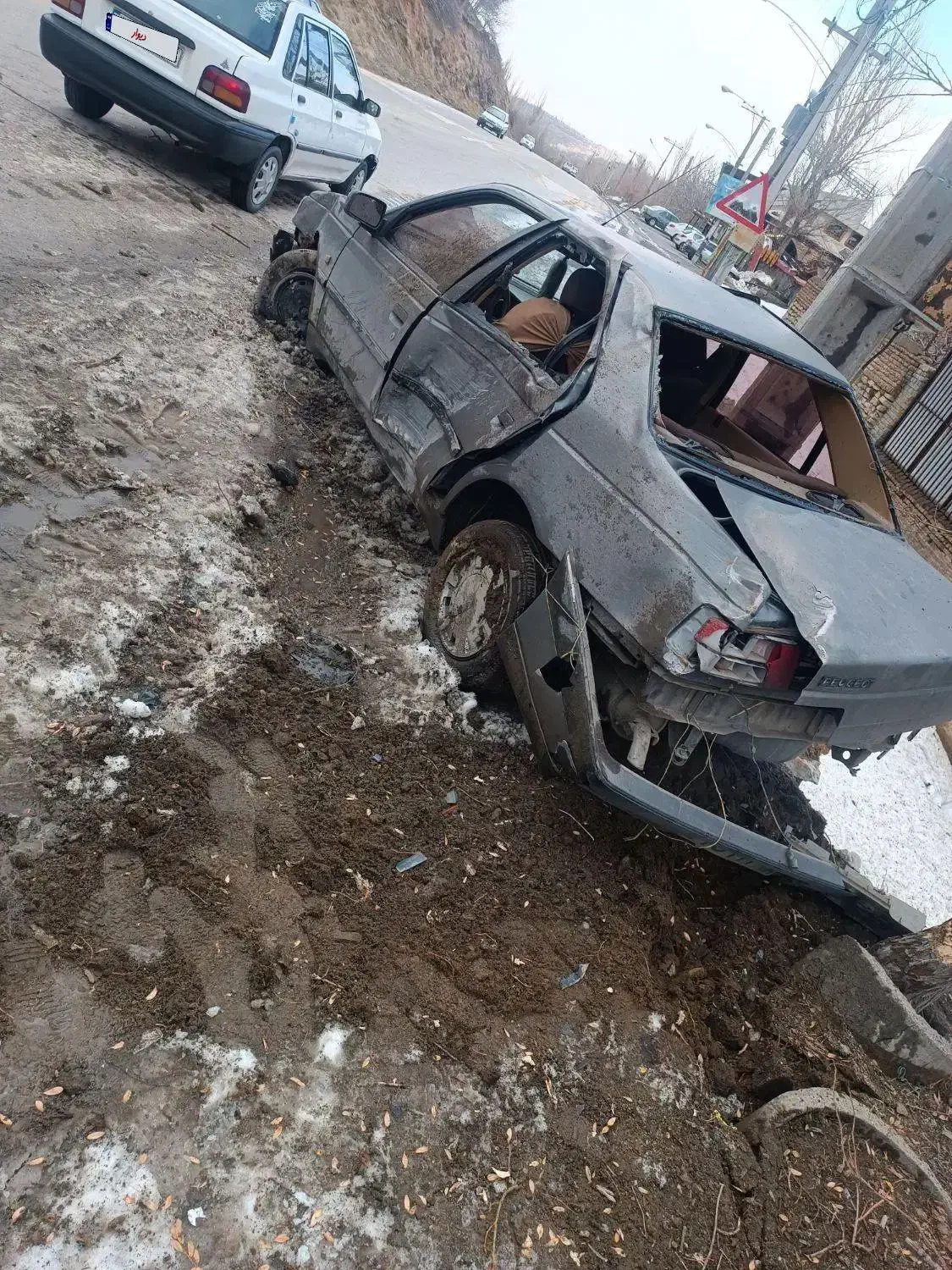 پژو ۴۰۵|خودرو سواری و وانت|بهار, |دیوار