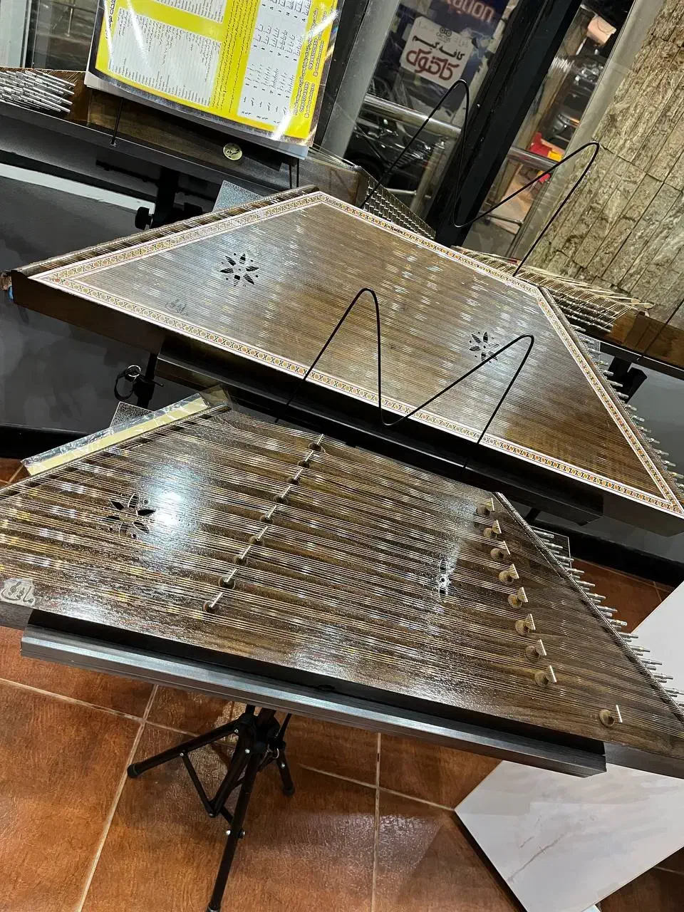 سنتور استاد مافی|آلات موسیقی|بابل, |دیوار